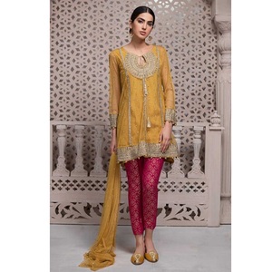 Kurta Dupatta de Estilo Único Dorado, Salwar Kameez Pakistaní, Vestido de Verano de Algodón por AJM TRADE HOUSE - Product Image 3