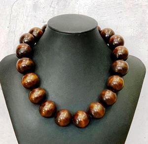 Collier en corne de buffle noir brun naturel Collier en corne de buffle naturel délicat Produit indien fait à la main - Product Image 3