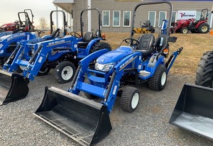 Used New Hollands Workmaster 25S Tractors 100HP 4WD Kohler Engine Gear Drive 1 Year Warranty Multifunctional High for Sale - Product Image 2