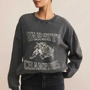 Sudadera vintage de manga larga con cuello redondo y diseño de Jersey estampado para mujer con logotipo personalizado - Product Image 2