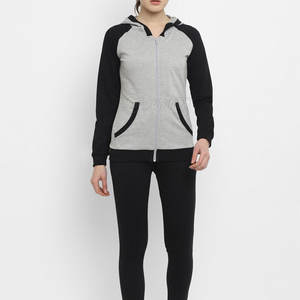 Venta al por mayor de las mujeres de entrenamiento de gimnasio chándal personalizado 2 piezas Set Jogging Chándal Diseños para las mujeres - Product Image 2