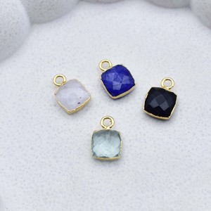 Pendentif carré en quartz aquamarine de 8x8 mm, facetté, plaqué or, charme en pierre précieuse pour la fabrication de bijoux DIY - Product Image 4