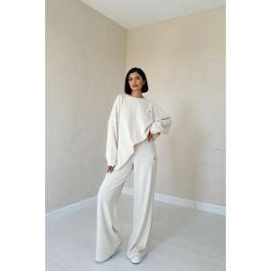 ชุดเสื้อและกางเกงคอร์ดูรอยสีเบจคลาสสิกขายส่ง คุณสมบัติระบายอากาศได้ดี - Product Image 4