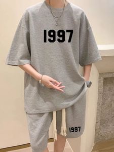 Automne et hiver nouvelle mode décontractée pull à capuche à col rond ensemble de shorts ensembles d'entraînement deux pièces pour hommes - Product Image 5