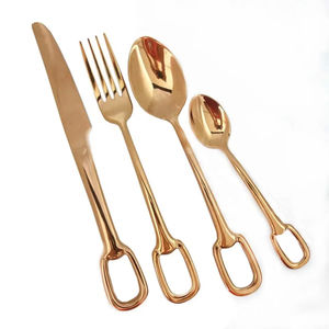 Juego de cubiertos de mesa de acero inoxidable con mango estándar Ideal para restaurante y comedor de hotel cuchara cuchillo tenedor Juego de 4 piezas - Product Image 1