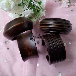 Brazaletes de madera hechos a mano Joyería de moda para mujeres y niñas Regalos de Tradebyd - Product Image 1