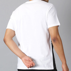 Camiseta de Algodón de Alta Calidad para Hombre, Color Sólido, Suave, Cómoda, Transpirable, Cuello en V, Corte Ajustado, Manga Corta, Impresión por Sublimación, Secado Rápido - Product Image 5