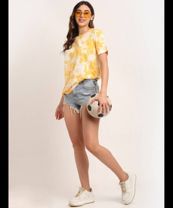 Acheter en gros des robes décontractées stylées pour femmes avec des hauts tendance et des jupes brodées - Product Image 5