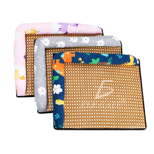 Cama Refrescante para Mascotas, Funda para Asiento de Coche, Tejido de Ratán Natural, Transpirable, Oxford, Fresca y Cómoda para Perros y Gatos, Ideal para Viajes, con Estampado - Product Image 3