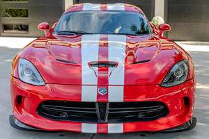 Dodge Viper GTS 2017 USADO con Volante a la Izquierda/Derecha - Product Image 2