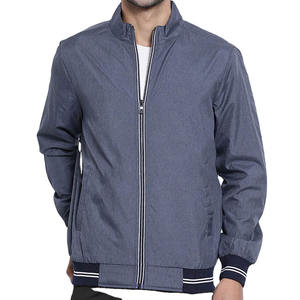 Venta al por mayor mejor calidad último estilo de moda de alta calidad logotipo personalizado de nylon impermeable cortavientos chaquetas de bombardero para los hombres - Product Image 1