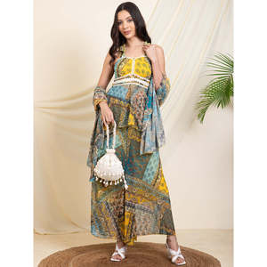 Conjunto de Dos Piezas para Mujer, Estilo Indo-Occidental, Chifón Estampado Multicolor, para Oficina, Disponible en Tallas XS, S, XL, XXS - Product Image 1