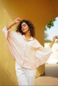 Robe vintage en lin uni de style moderne pour femmes, coupe ajustée, pour la vie quotidienne, disponible en couleur blanche, exportateur indien - Product Image 3
