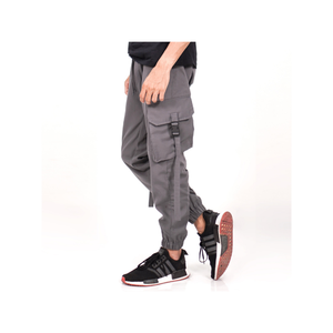 Pantalon cargo Arthur Conçus pour le confort et la fonctionnalité, ces pantalons sont dotés de plusieurs poches et d'un design tendance. - Product Image 1