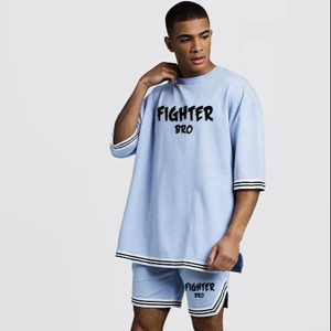 Nouveauté T-shirts et shorts d'été à manches courtes pour hommes Ensemble double de couleurs contrastées pour hommes Ensembles jumeaux pour adultes OEM - Product Image 1