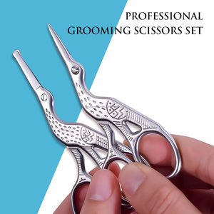 Tijeras Profesionales de Acero Inoxidable para Recortar el Vello de la Nariz, Punta Segura, Tijeras Pequeñas para Maquillaje, Cuidado Personal y Belleza - Product Image 4