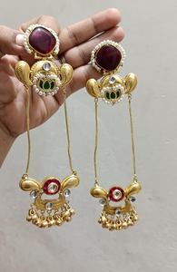 Pendientes Fusion para mujer Mezcla deslumbrante de elegancia tradicional y estilo contemporáneo con detalles intrincados y acabado Premium - Product Image 2