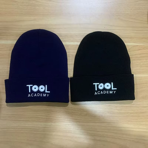 Chapeaux d'hiver de haute qualité Bonnet en tricot uni promotionnel avec logo personnalisé Bonnets Bonnets design casquettes - Product Image 2