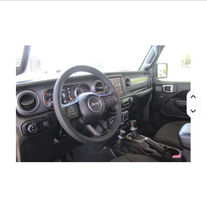 Jeep Gladiator Willys 2023 soigneusement utilisé - Product Image 4