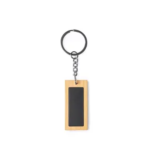 Portachiavi Personalizzato in Bambù e Acciaio con Moschettone Promozionale Personalizzato - Product Image 1