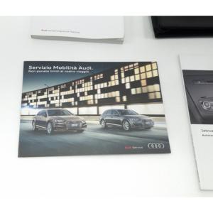 MANUAL DE USO Y MANTENIMIENTO AUDI Q3 Serie (8UG) 8U0012750AF (14>) - Product Image 4