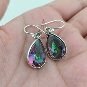 Boucles d'oreilles pendantes en topaze mystique, faites à la main, en argent sterling, pierres précieuses, idée cadeau pour femme pour un anniversaire, un anniversaire de mariage ou Noël - Product Image 1