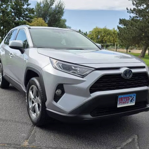 Voiture d'occasion de qualité à prix abordable, Toyota RAV4 Hybride XLE Premium 2021, conduite à gauche - Product Image 1