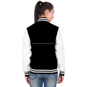 Chaqueta Varsity Acolchada Premium Personalizada para Mujer, 100% Algodón con Relleno de Poliéster, Logotipo Personalizado, Moderna, Transpirable y Teñida - Product Image 4