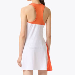 Uniformes de tenis de ropa deportiva de último diseño Uniformes de tenis de color sólido con impresión personalizada - Product Image 3