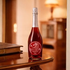 Fire Horse - Jugo de Uva Roja Brillante |   100% Tempranillo 0.0% ABV 750ml |   Bebida de Jugo de Uva Espumoso Español - Product Image 3