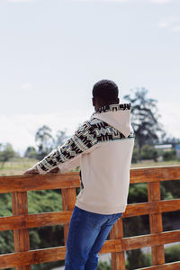 Sweat à capuche d'hiver pour homme en molleton 100% coton épais, respirant, séchage rapide, avec poche, design personnalisé, lavage enzymatique, personnalisable numériquement - Product Image 2