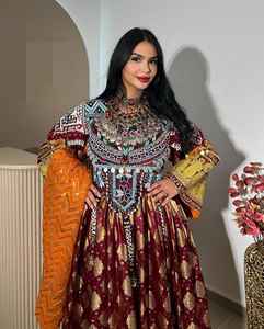Robes afghanes Kuchi Tribal pour femmes 100% Tissu de haute qualité Robe de mariée pour femmes Décoration en dentelle Vêtements pour femmes afghani - Product Image 5