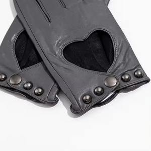 Gants de course automobile personnalisés avec adhérence améliorée Gants de conduite de sport automobile non ignifuges pour la course automobile Gants en cuir chauds - Product Image 6