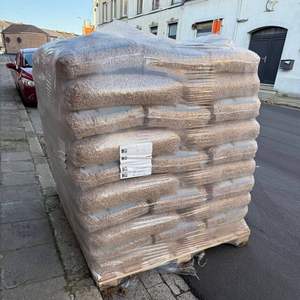 Granulés de litière pour animaux, hautement absorbants, sans poussière, à vendre - Product Image 1