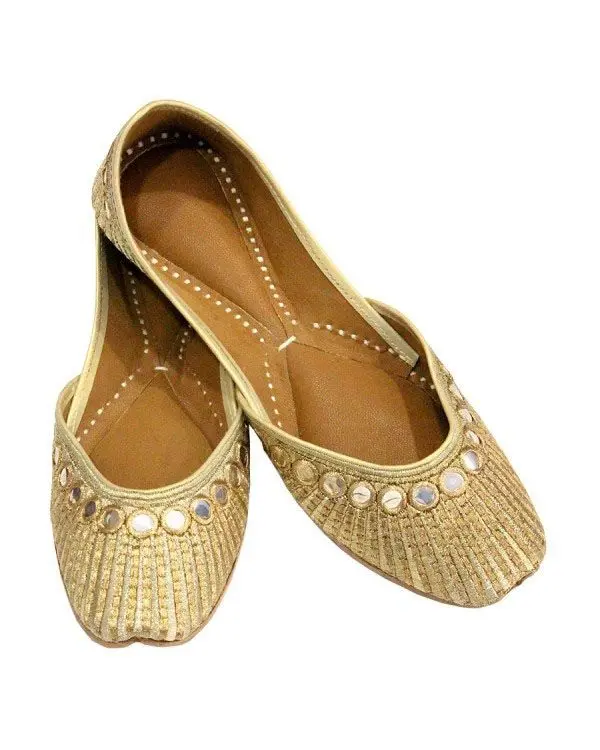 Best Selling Customized Logo Fashion Flat Flip Flop Khussa Ladies Hot Sale Shoes Punjabi Jutti Fancy Stylish Khussa For Wedding