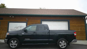 Venta al por mayor 2018 para Toyota Tundra SR5 Pickup 4D 6 1/2 pies de navegación Bluetooth ruedas de aleación de coches usados para la venta - Product Image 2