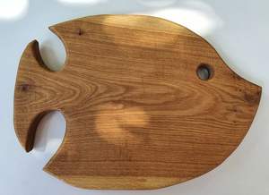 Planche à découper en bois écologique conçue pour les cuisines axées sur les accessoires de cuisine naturels et durables - Product Image 2