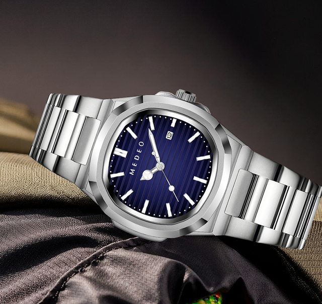 Classic Men's Quartz Watch with Date Stainless Steel 3ATM Waterproof 42mm Business & Casual Wristwatch