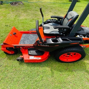 Compre el tractor de césped Kubota Z231BR Diseño de calidad premium Perfecto para césped grande Obtenga una entrega rápida y al por mayor - Product Image 1