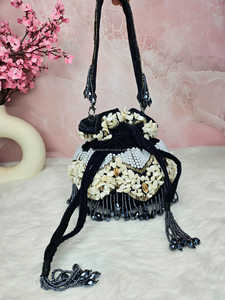 Mujeres indio hecho a mano nuevo diseñador bordado étnico potli bag Weeding Bag bolso venta caliente en Bahrein POR ARTESANÍA DE LUJO - Product Image 2