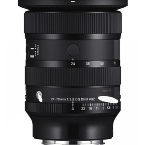 MEJOR PRECIO Lente Artística 24-70mm f/2.8 DG DN II - Product Image 1