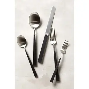 Juego de cubiertos de acero inoxidable de diseño antiguo con acabado de espejo, perfecto para cenar en restaurantes y ocasiones especiales - Product Image 5