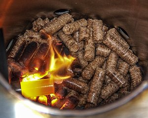 Vente en gros de granulés de bois de pin pour poêle et chaudière, éco-chauffage biomasse combustible, fournisseur certifié Enplus A1 au meilleur prix - Product Image 6