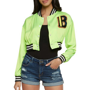 Venta al por mayor Varsity Letterman chaqueta mujer béisbol personalizado Letterman Varsity chaqueta mujer crop Varsity chaquetas satén hecho - Product Image 5