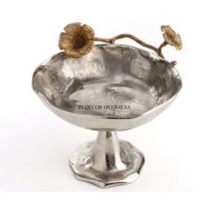 Direct Factory Supply Eye Catching Look <b>Heavy</b> <b>Duty</b> Metal Round Shape Unique Fancy Designer Bowl With Antique Base Stand Supplies - Product Image 2