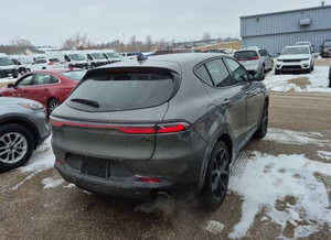 Dodge Hornet 2024 USADO EN EXCELENTES CONDICIONES - Product Image 2