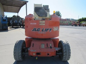 2013 E450AJ Articulating Boom Lift Reliable Construction Equipment Ready for Export - Product Image 1