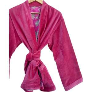 Robe Kimono en velours uni Vêtements de nuit pour femmes Kimono court super doux pour vêtements d'été et d'hiver - Product Image 2