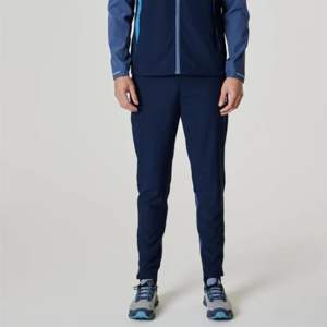 <b>Men's</b> Fashionable Two-Tone Windbreakers - <b>Lightweight</b>, <b>Waterproof</b>, and Breathable <b>Jackets</b> for Casual and Athletic Wear - Product Image 3