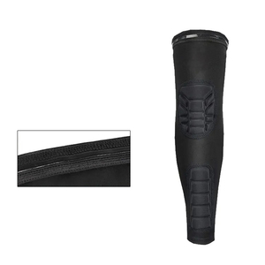 Protector de brazos con estructura flexible que permite el movimiento libre durante el entrenamiento y el ejercicio. Protector de brazos, equipo esencial para el mantenimiento. - Product Image 2